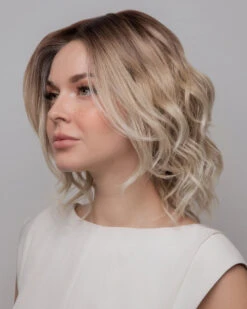 Rohan | Lace Front & Monofilament Top Synthetic Wig By Amore 29 Rohan | Lace Front & Monofilament Top Synthetic Wig By Amore -Best Wig Outlet Store AM2589R Rohan MeltedSand S2