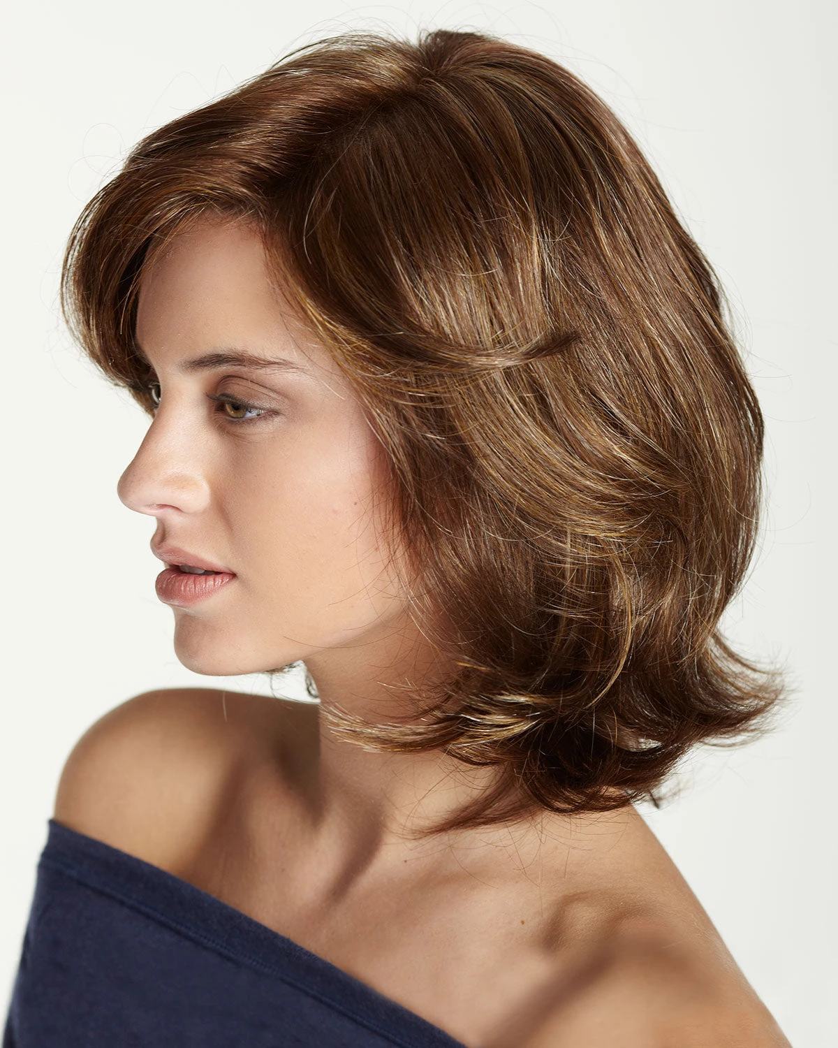 Venice | Lace Front & Monofilament Synthetic Wig By Dream USA 3 Venice | Lace Front & Monofilament Synthetic Wig By Dream USA - Image 3