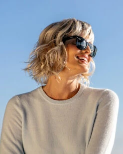 Marsha (Exclusive) | Lace Front & Monofilament Top Synthetic Wig By Envy 21 Marsha (Exclusive) | Lace Front & Monofilament Top Synthetic Wig By Envy -Best Wig Outlet Store EV31046R Marsha PlatinumShadow LS FS