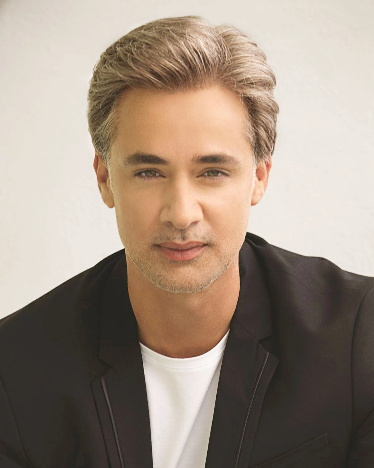 Sophistication | Average/Large Men's Lace Front & Monofilament Synthetic Wig By HIM 5 Sophistication | Average/Large Men's Lace Front & Monofilament Synthetic Wig By HIM - Image 5