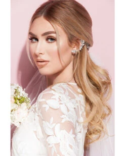 23 Inch Grand | Synthetic Clip-in Extension By Hairdo -Best Wig Outlet Store HD5810 23InchGrand Bridal3