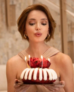 Ignite Human Hair | Lace Front & Monofilament Top Remy Human Hair Wig By Jon Renau -Best Wig Outlet Store JR832 Ignite HH 6F27 FS