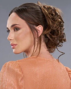 EasiLuxe Clip | Hair Piece By Jon Renau 8 EasiLuxe Clip | Hair Piece By Jon Renau -Best Wig Outlet Store JR941 easiLuxeClip 8 30 S2