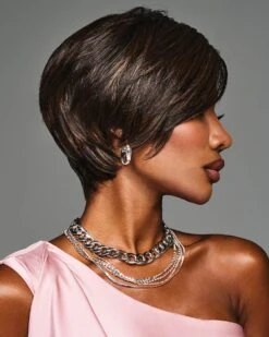 Jayla | Lace Front & Monofilament Part Synthetic Wig By Kim Kimble -Best Wig Outlet Store KK31007 Jayla Model1 S1