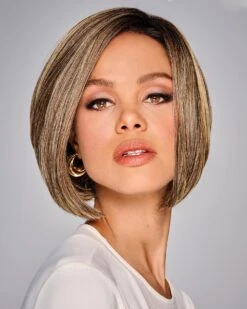 Amara | Lace Front Synthetic Wig By Kim Kimble 21 Amara | Lace Front Synthetic Wig By Kim Kimble -Best Wig Outlet Store KK31012 Amara Mode1 M3