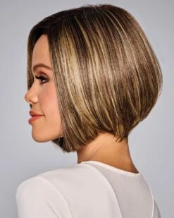 Amara | Lace Front Synthetic Wig By Kim Kimble 23 Amara | Lace Front Synthetic Wig By Kim Kimble -Best Wig Outlet Store KK31012 Amara Mode1 S2