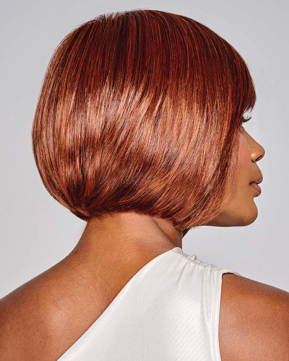 Amara | Lace Front Synthetic Wig By Kim Kimble 4 Amara | Lace Front Synthetic Wig By Kim Kimble - Image 4