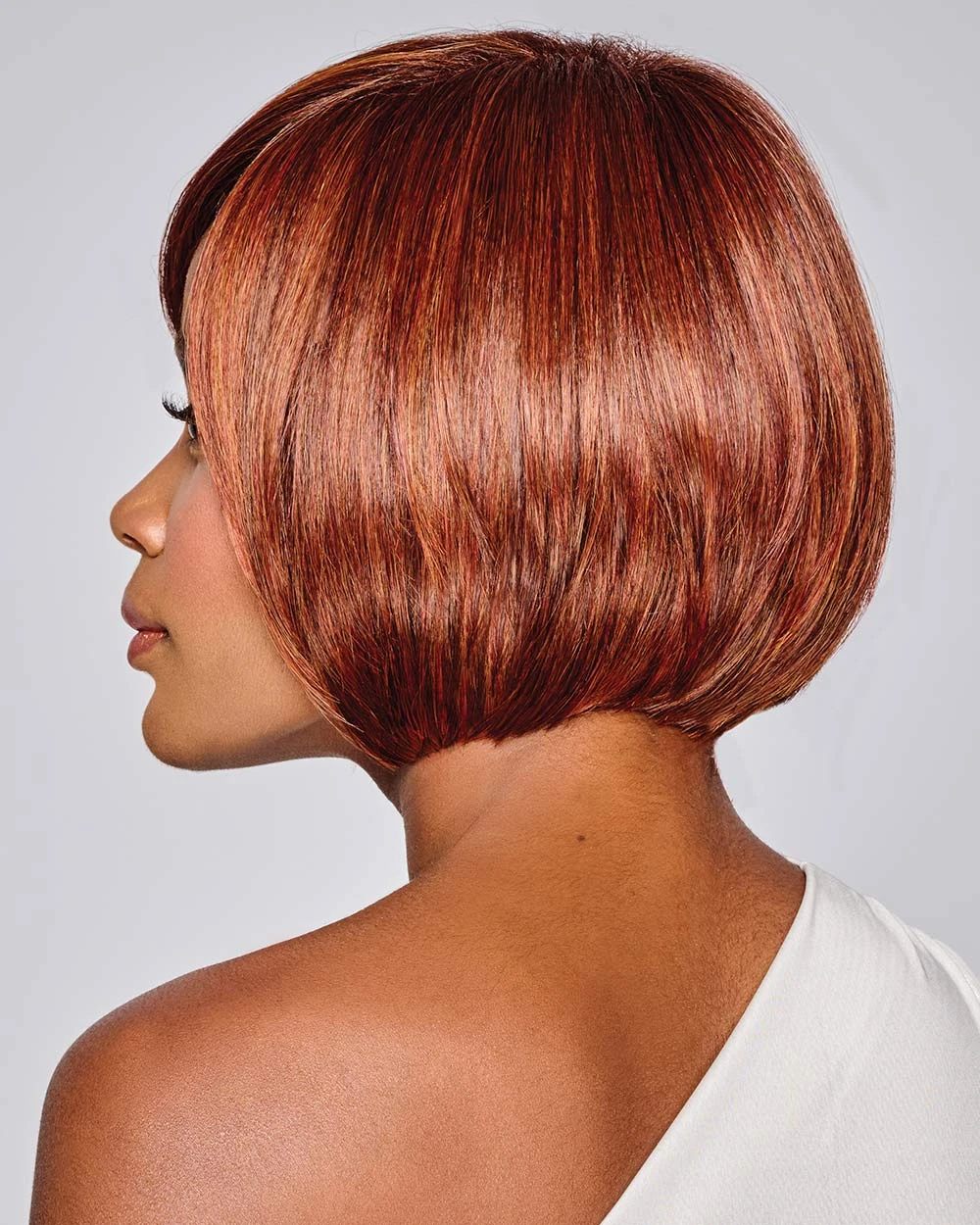 Amara | Lace Front Synthetic Wig By Kim Kimble 5 Amara | Lace Front Synthetic Wig By Kim Kimble - Image 5