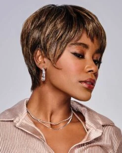 Nia | Lace Front Synthetic Wig By Kim Kimble -Best Wig Outlet Store KK31016 Nia Model2 S1