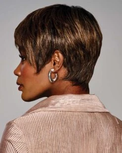 Nia | Lace Front Synthetic Wig By Kim Kimble -Best Wig Outlet Store KK31016 Nia Model2 S3