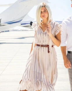 Taylor (Exclusive) | Monofilament Part Synthetic Wig By Noriko -Best Wig Outlet Store NO1708 Taylor ChampagneR w 557636f8 445d 41bc be9a f038ef66dfc1