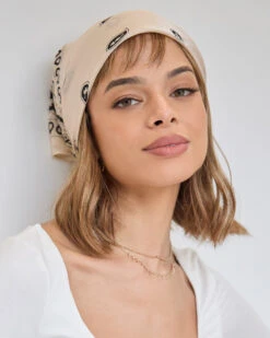 Wavy Bob Halo | Hair Piece By Rene Of Paris -Best Wig Outlet Store RP738 WavyBobHalo MapleSugar M1